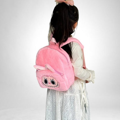 Sac à dos Labubu vue de profil