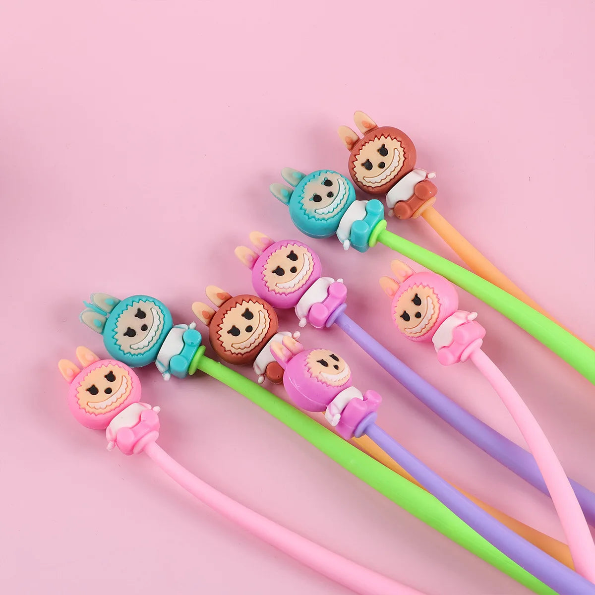 Stylo Labubu flexible pour enfant vue d’ensemble